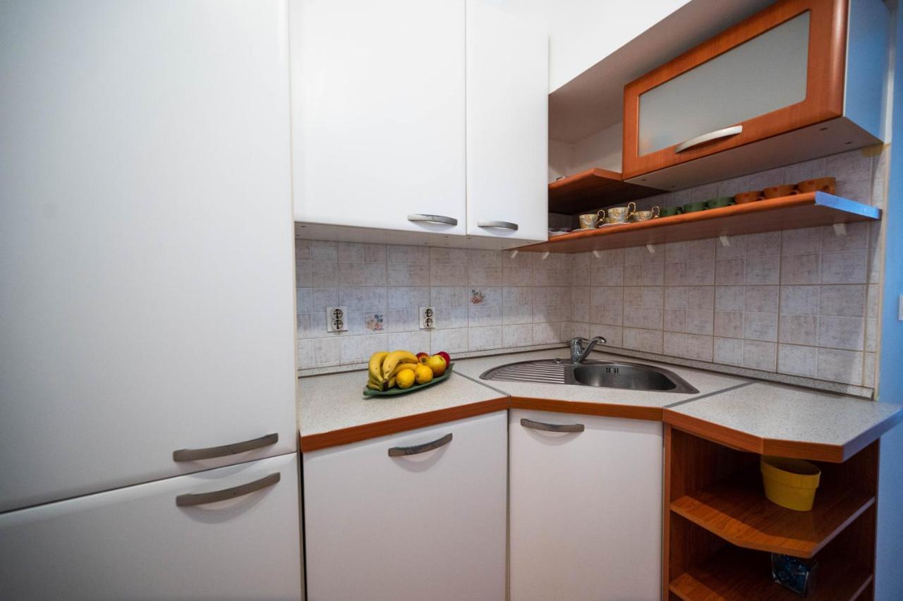Bright And Modern 1Bdr Apartment In The Center SJJ Esterno foto
