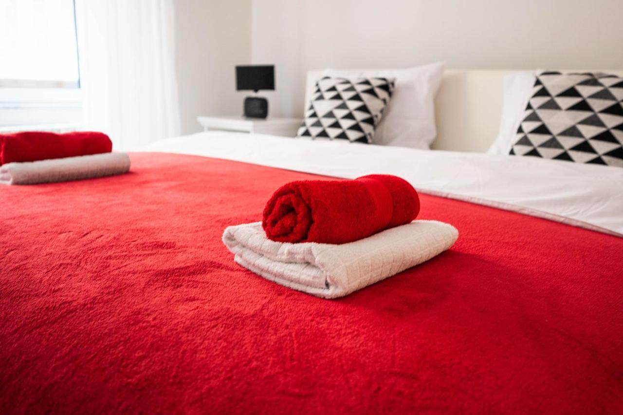 Bright And Modern 1Bdr Apartment In The Center SJJ Esterno foto
